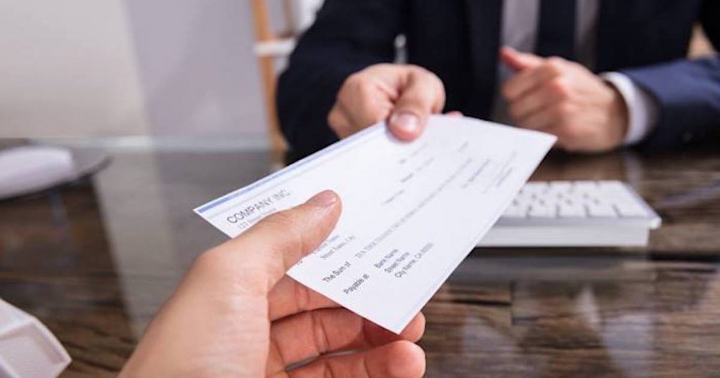 singapore salary